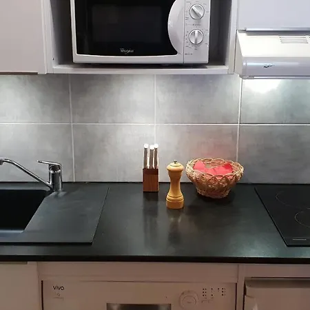 Apartment Schuss
