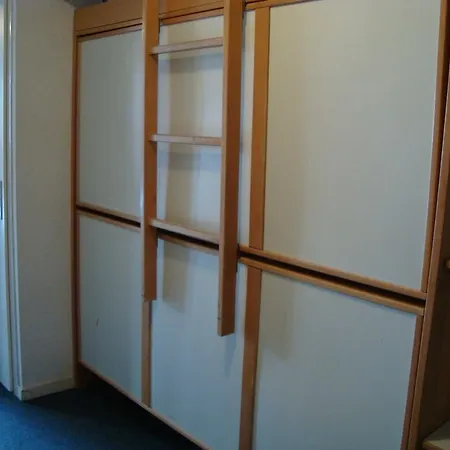 Apartment Schuss
