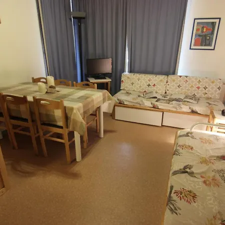 Apartment Schuss *