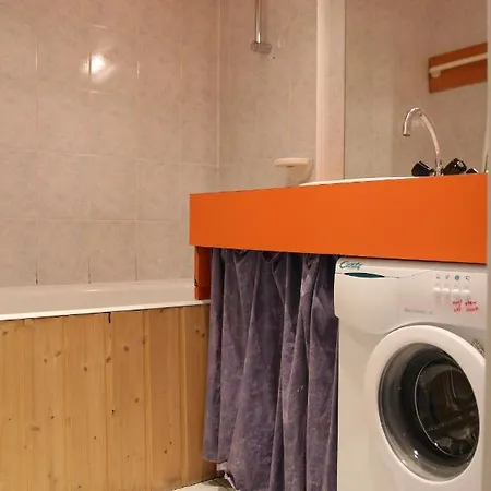Schuss Apartment *