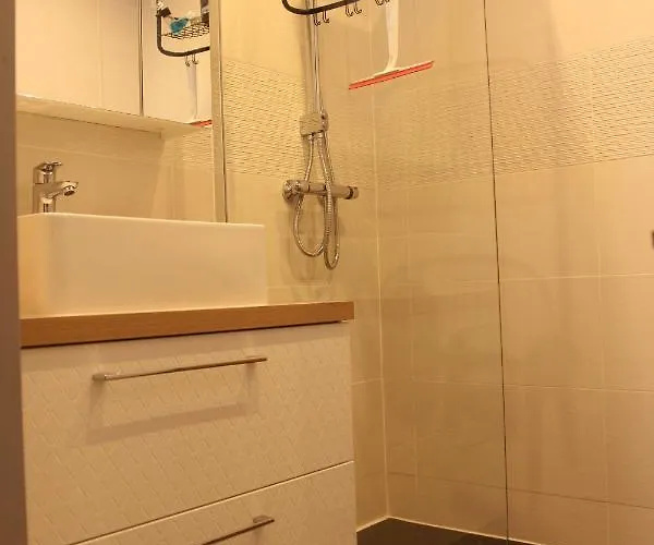 Schuss Vti Apartment *